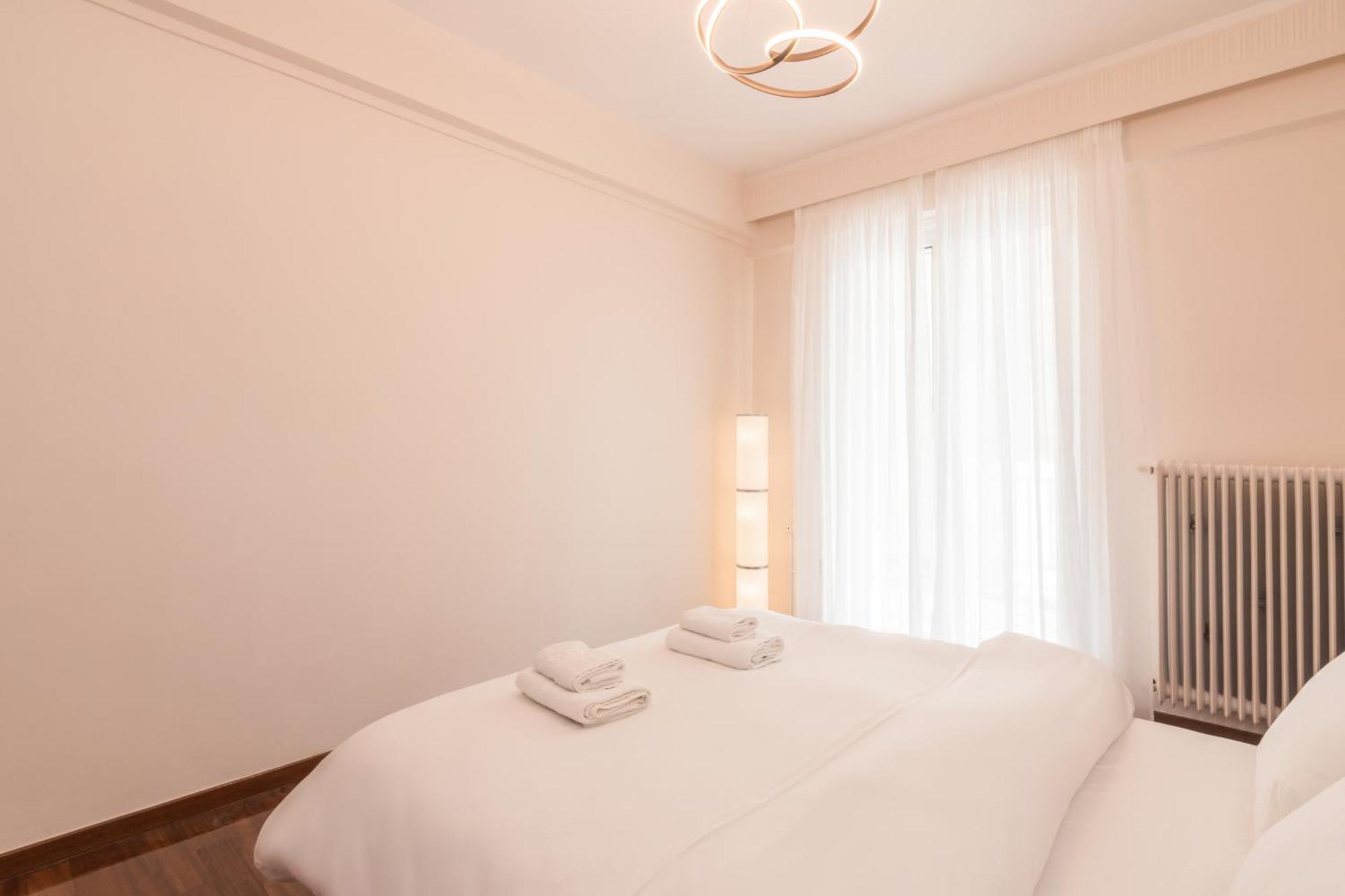 Three Bedrooms Apt In Kallithea アテネ エクステリア 写真