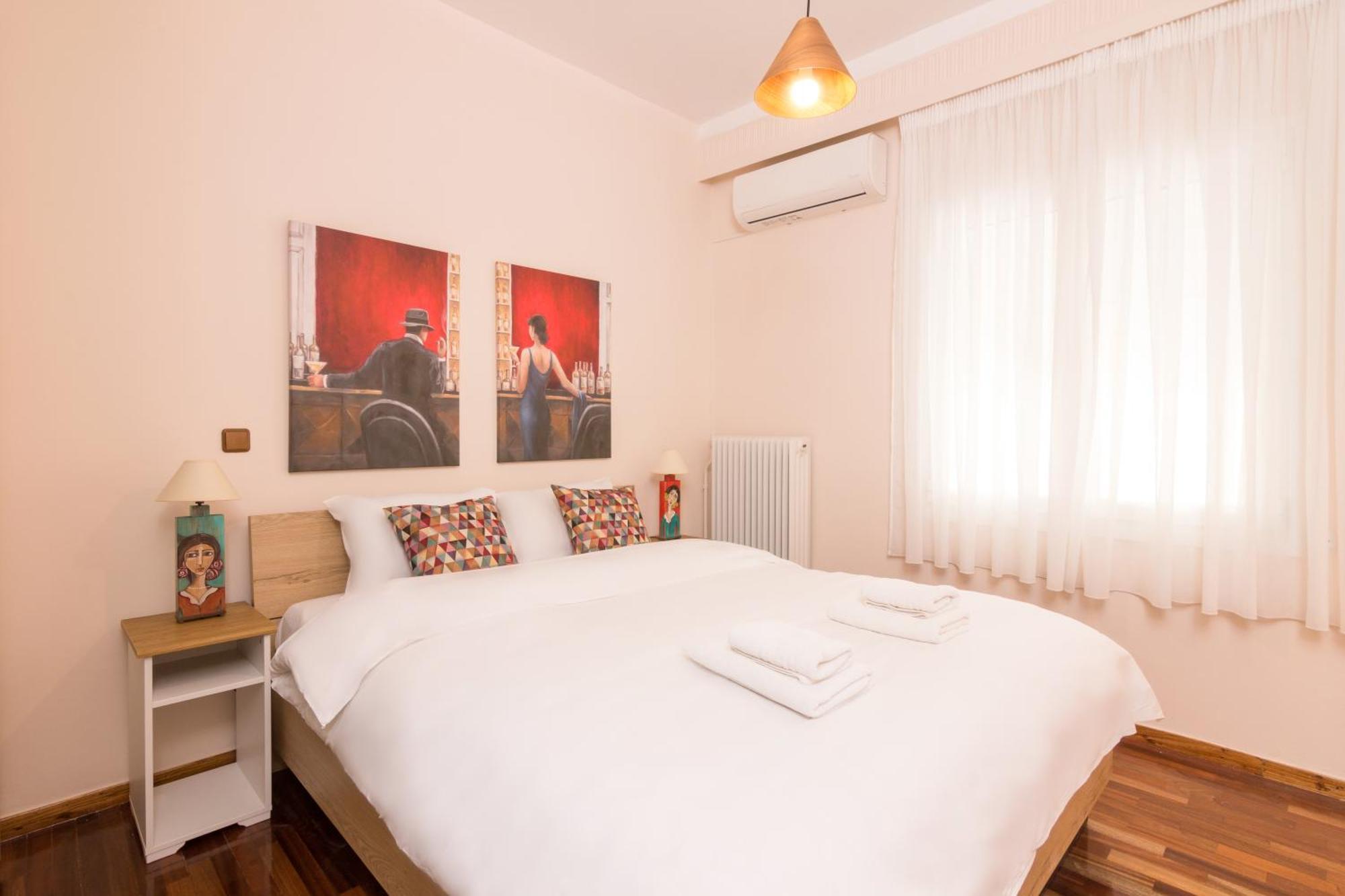 Three Bedrooms Apt In Kallithea アテネ エクステリア 写真